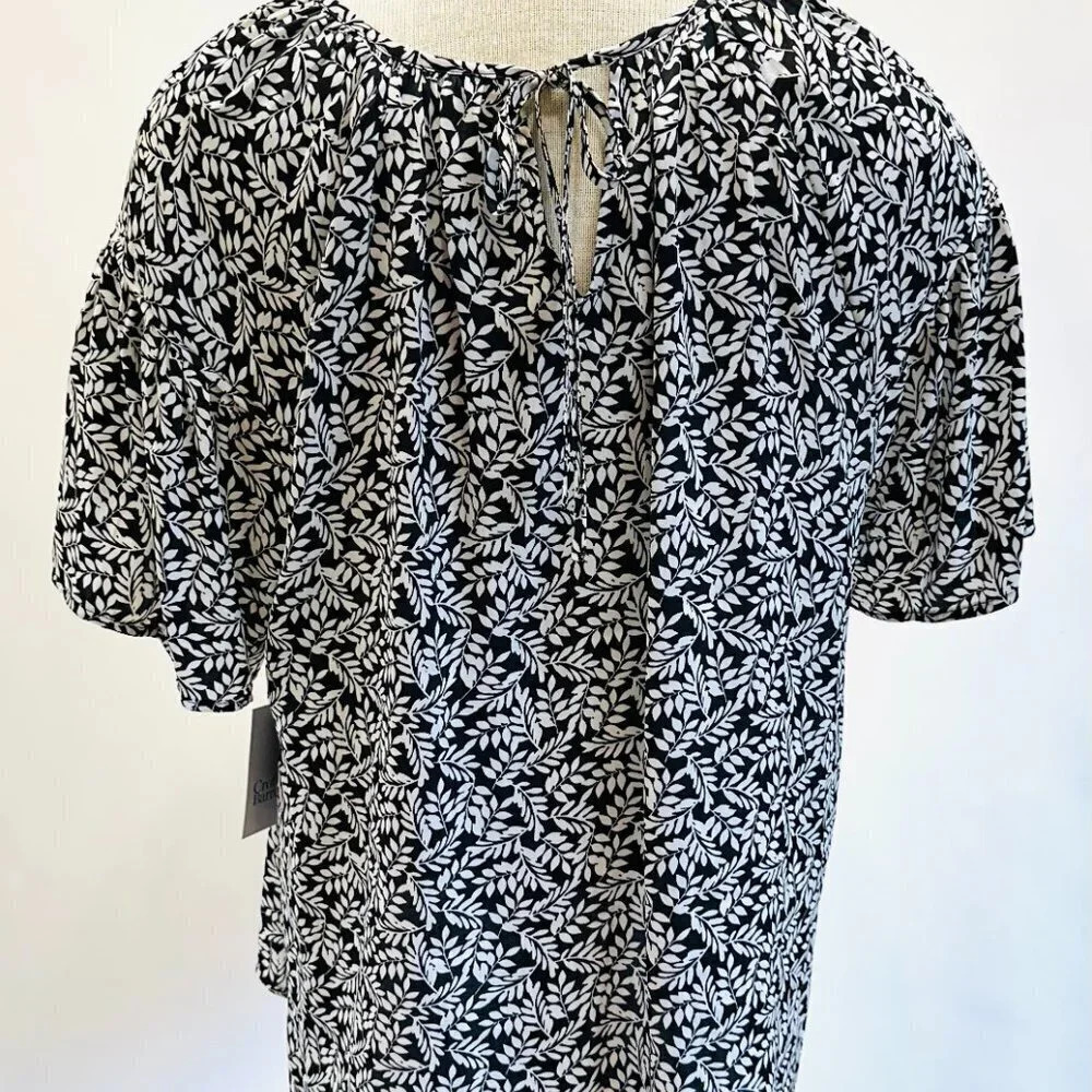 NWT CROFT & BARROW Women Short Sleeve Pullover Casual Black Floral Shirt Size XL - Picture 8 of 14